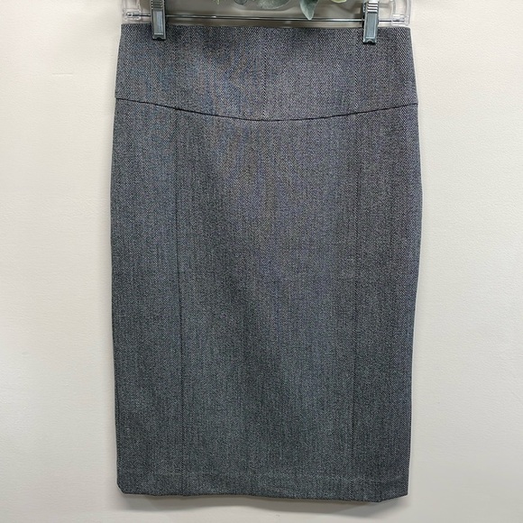 NWT Express Pencil Skirt Fully Lined 4 - Picture 1 of 14